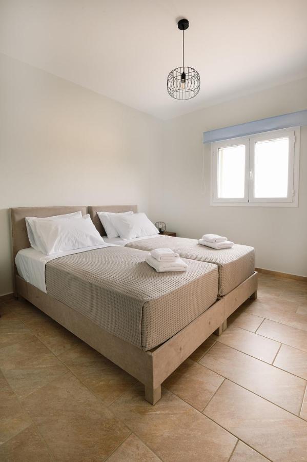 Vasilopoulos Residences - Villa Emelia With Shared Pool Argostoli  Exteriör bild