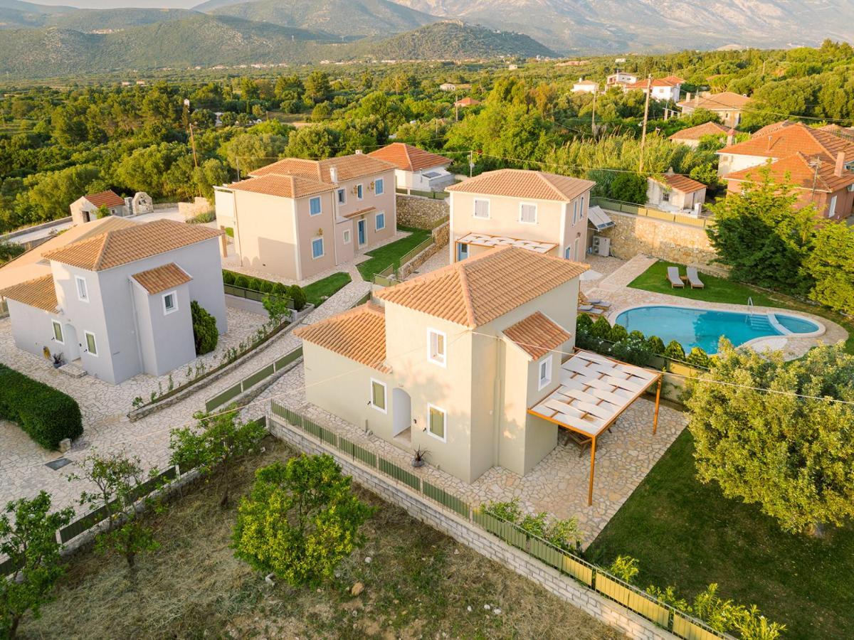 Vasilopoulos Residences - Villa Emelia With Shared Pool Argostoli  Exteriör bild